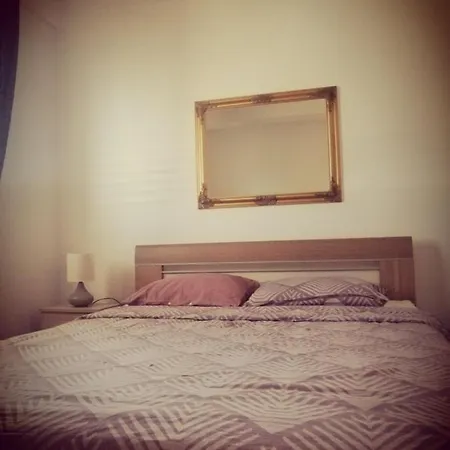 Apartman Dona شقة *
