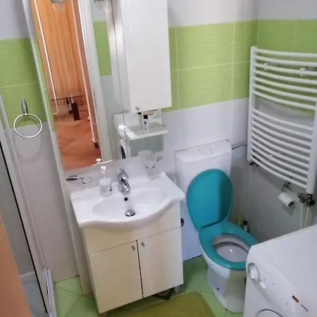 Apartman Dona *