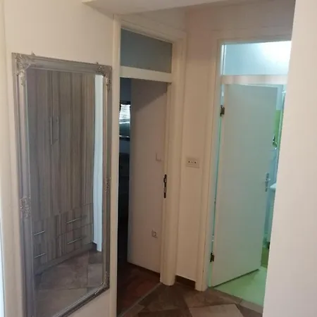 شقة Apartman Dona